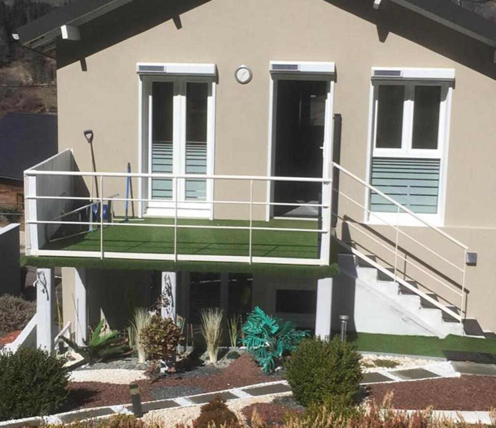 Stunning 4-Bed House In La Bourbouleヴィラ エクステリア 写真